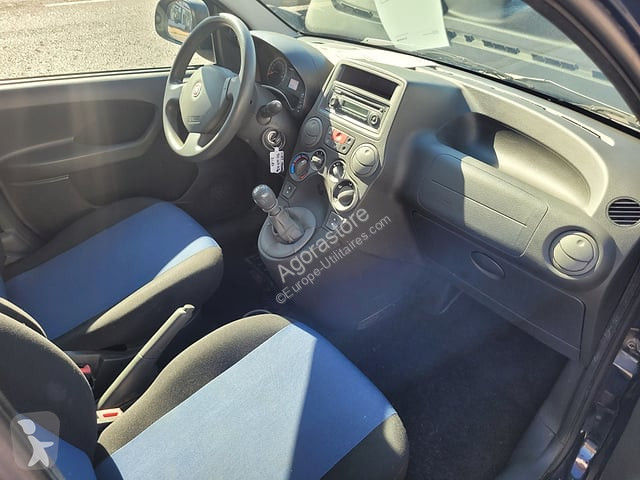 Коммерческий автомобиль Fiat PANDA