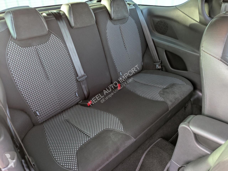 Коммерческий автомобиль DS