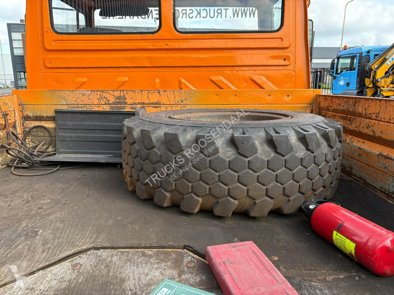 Samochód dostawczy Unimog + 4X4 + BJ 1977 +...