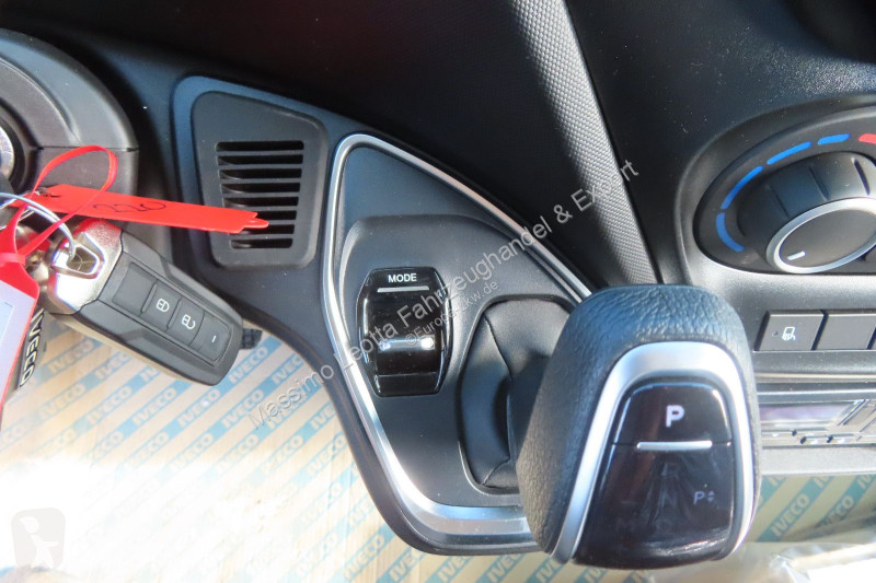Nyttofordon Iveco 70C18H A8 /P Neu  5 X...