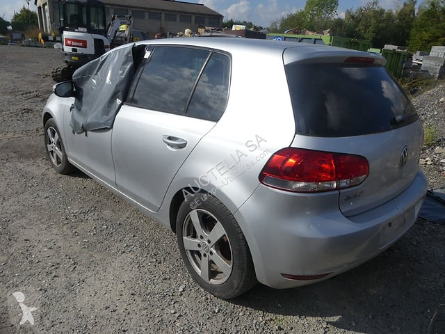 Коммерческий автомобиль Volkswagen GOLF TSI