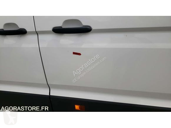 Коммерческий автомобиль