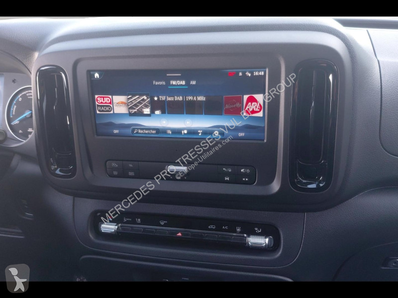 Коммерческий автомобиль Mercedes Vito Fg 112...