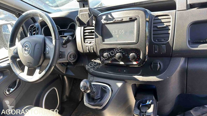 Samochód dostawczy Opel VIVARO