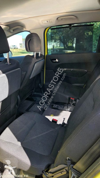 Samochód dostawczy Peugeot