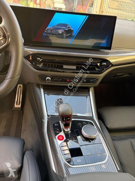 Véhicule utilitaire BMW M2