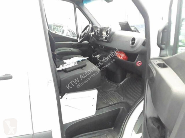 Samochód dostawczy Mercedes Sprinter 317...