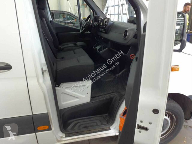 Samochód dostawczy Mercedes Sprinter 317...