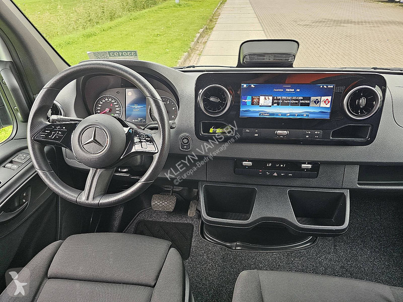 Autoutilitară Mercedes 317 L3H2 Automaat MBUX10