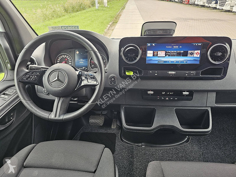 Autoutilitară Mercedes 317 L3H2 Automaat MBUX10