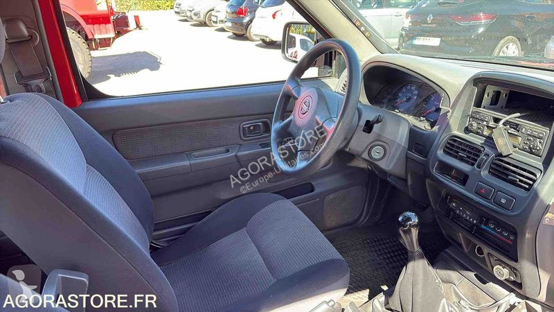 Nyttofordon Nissan KING-CAB