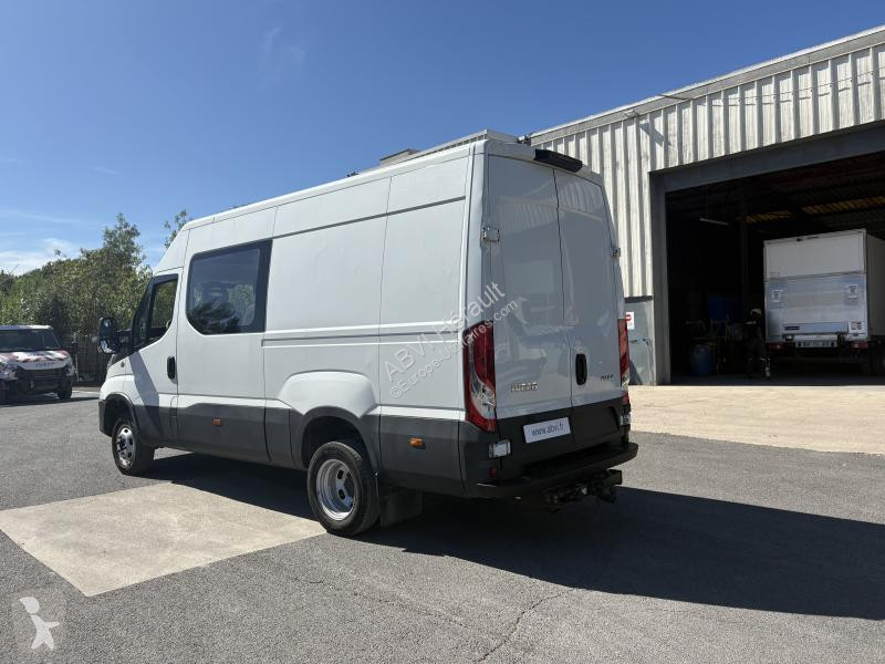 Nyttofordon Iveco 35C18V12