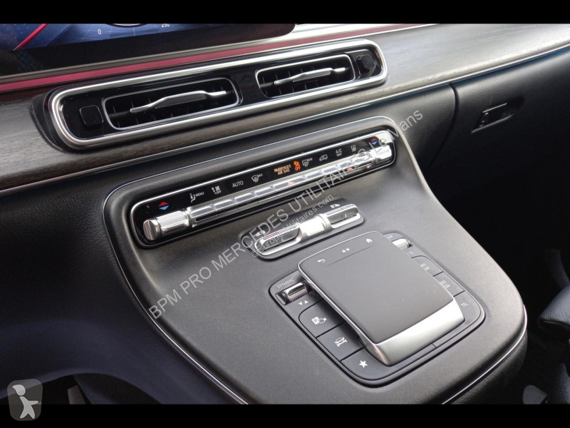 Furgoneta Mercedes 300 d Extra-Long Avantgarde...