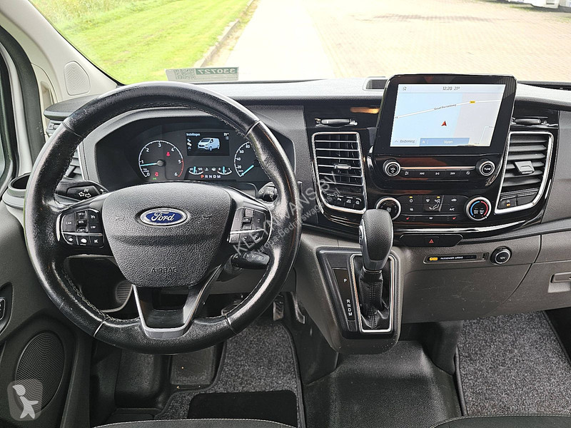 Autoutilitară Ford 2.0