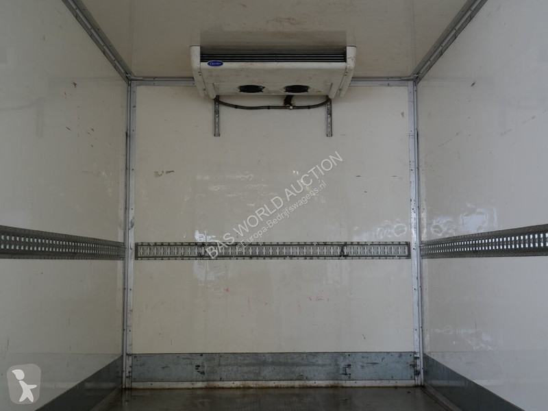 عربة نفعية Iveco 35C18