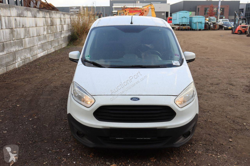 Furgoneta Ford Courier