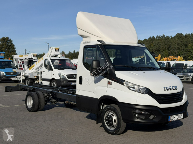 Furgoneta Iveco 35C18