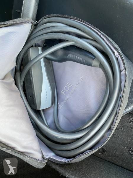 Véhicule utilitaire Tesla