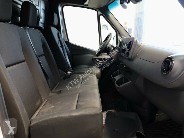 Коммерческий автомобиль Mercedes eSprinter 312...