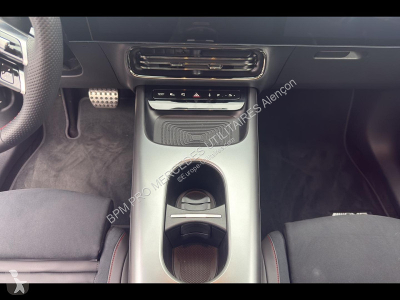 Autoutilitară Mercedes GLB 250+ EQ 272ch AMG Line