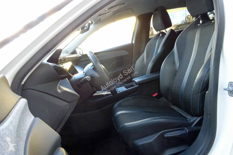 Veicolo commerciale Peugeot 1,5 HDI 130 BVA