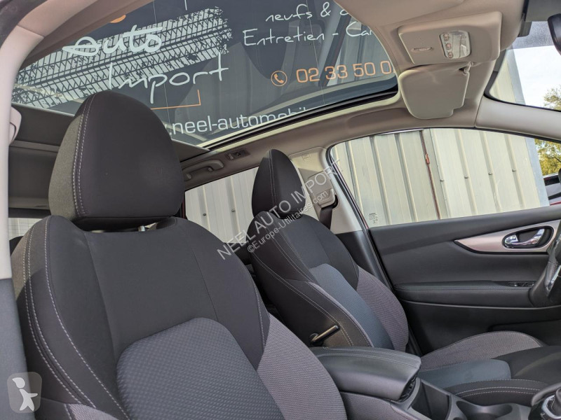 Лекотоварен автомобил Nissan