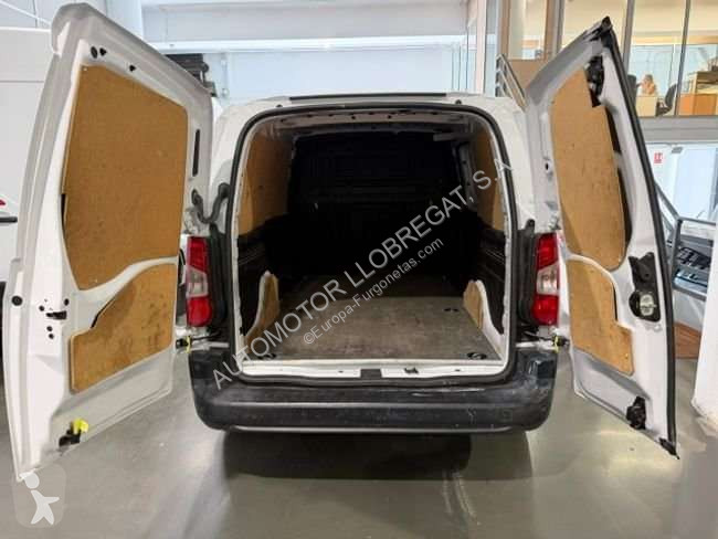 Véhicule utilitaire Opel