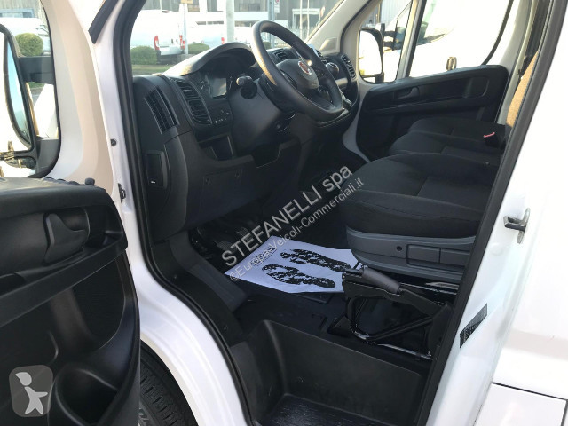 Véhicule utilitaire Fiat Ducato 33 MH2 2.2 mjt3...