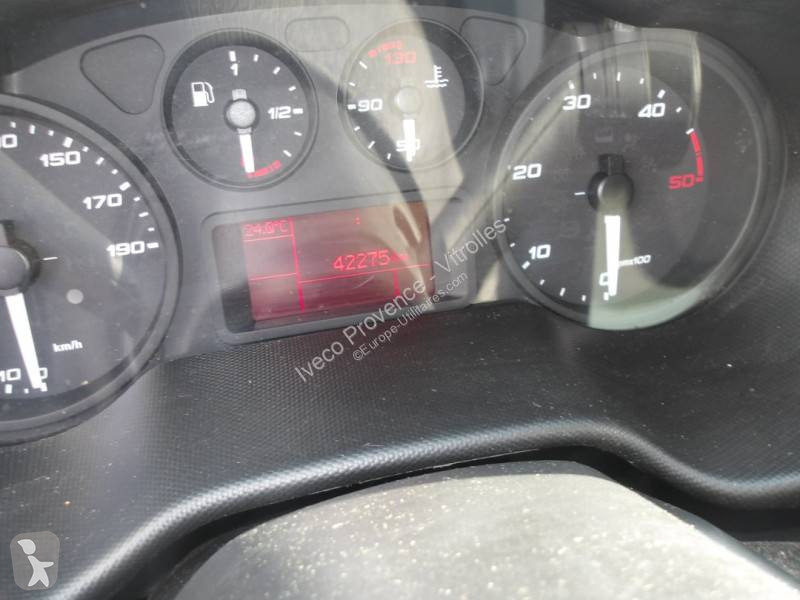 Véhicule utilitaire Iveco 35C16H EMP 4100