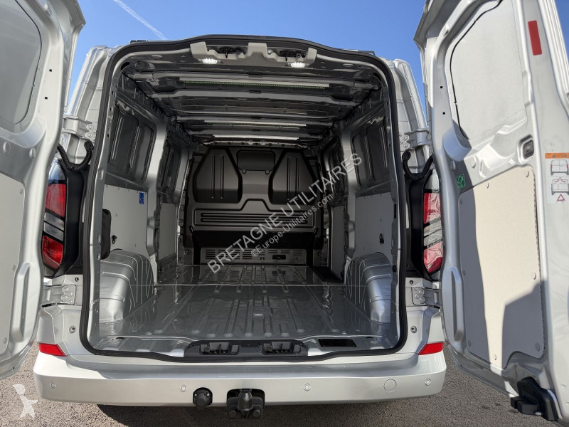 Véhicule utilitaire Ford TRANSIT CUSTOM FG 4X4...