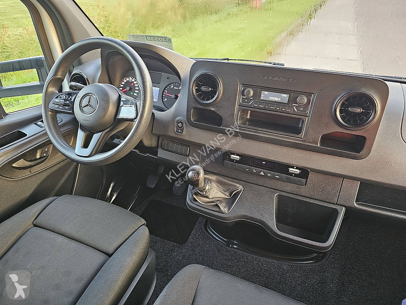 Véhicule utilitaire Mercedes 516 Bakwagen...