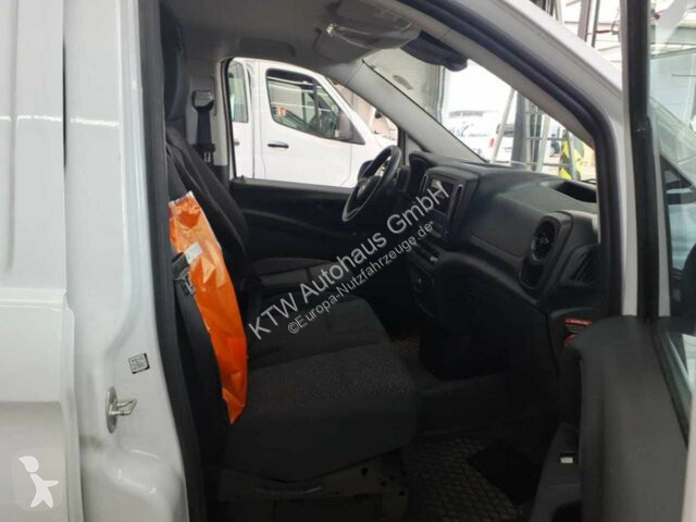 Mercedes Vito116CDI KA...