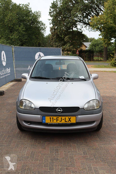 Véhicule utilitaire Opel