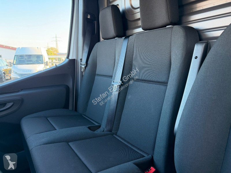 Mercedes 317 CDI 3665 9G Flach AHK3,5t...