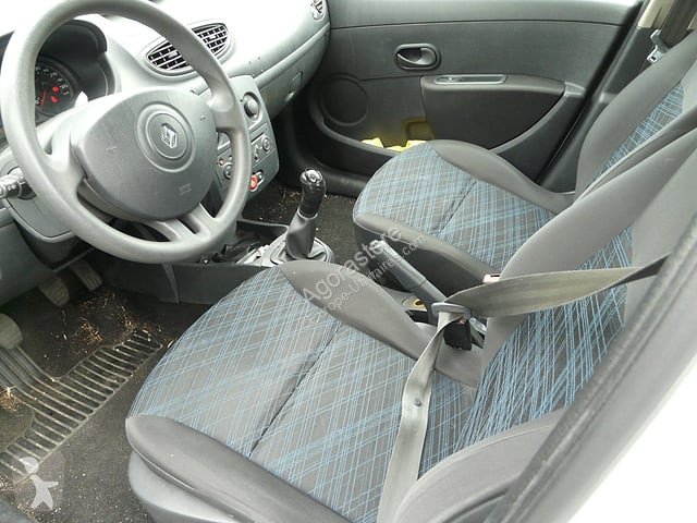 Véhicule utilitaire Renault CLIO