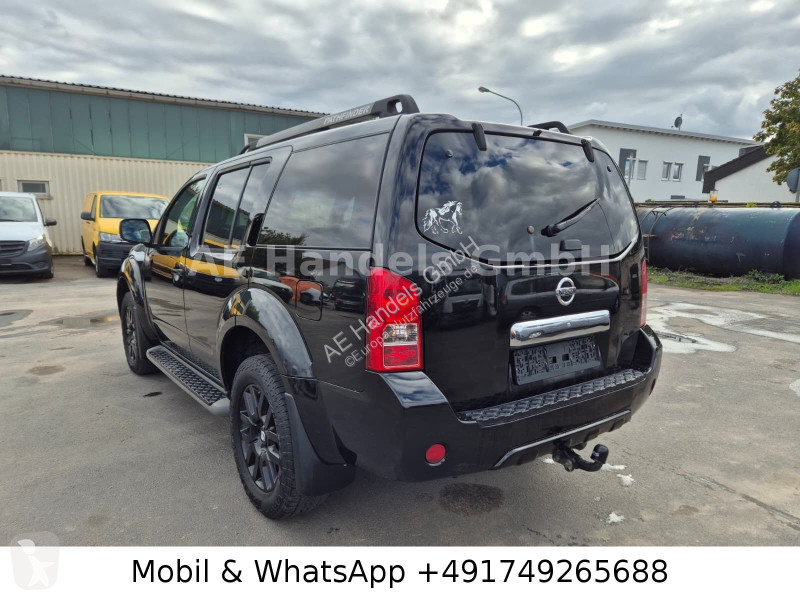 Véhicule utilitaire Nissan 2.5 dCi 4x4...
