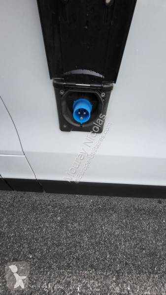 Véhicule utilitaire Renault 2.0 Blue dCi 120Ch...