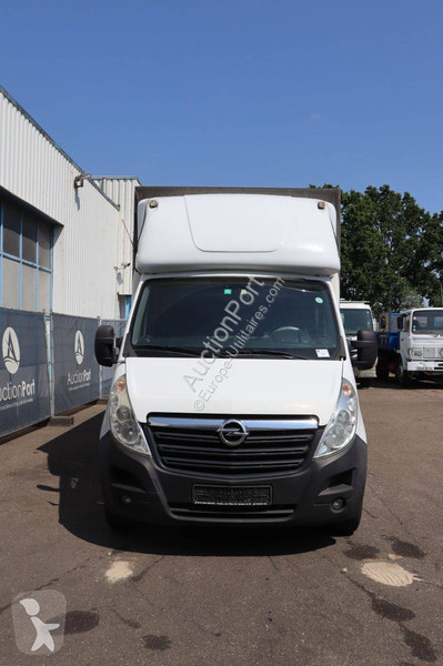 Véhicule utilitaire Opel F3500