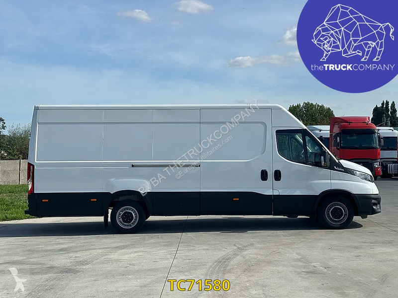 Véhicule utilitaire Iveco 35-160 HI MATIC