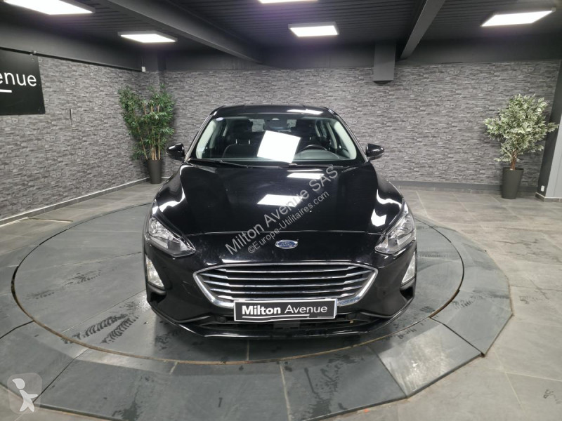 Véhicule utilitaire Ford FOCUS 1.0 EcoBoost...