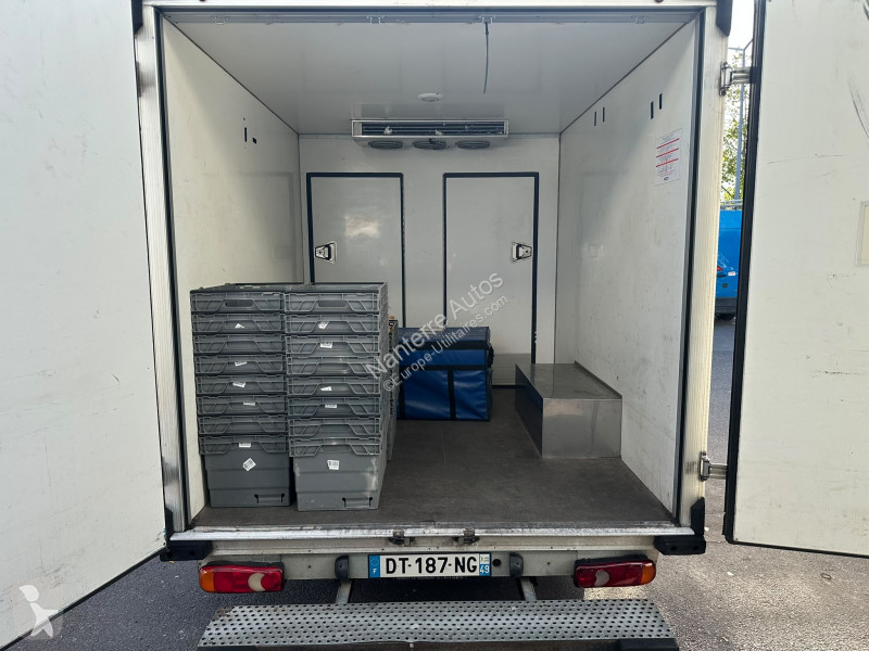 Véhicule utilitaire Renault MASTER III CCB...