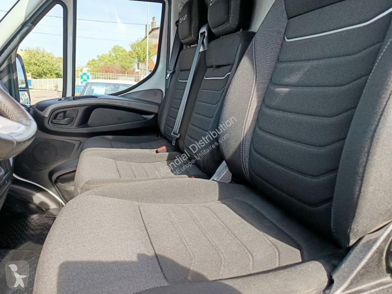 Užitkové vozidlo Iveco 35S21