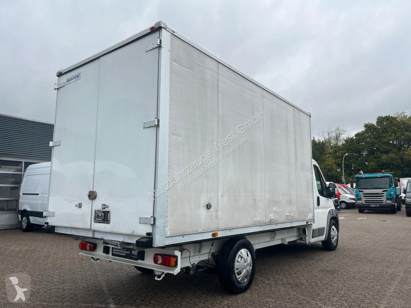 Véhicule utilitaire Citroën Maxi XXL...
