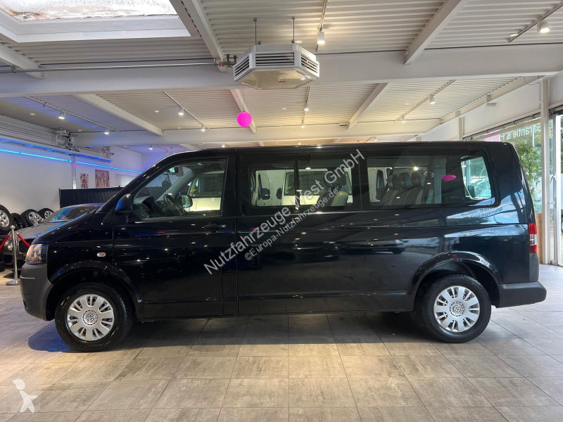 Véhicule utilitaire Volkswagen T5...