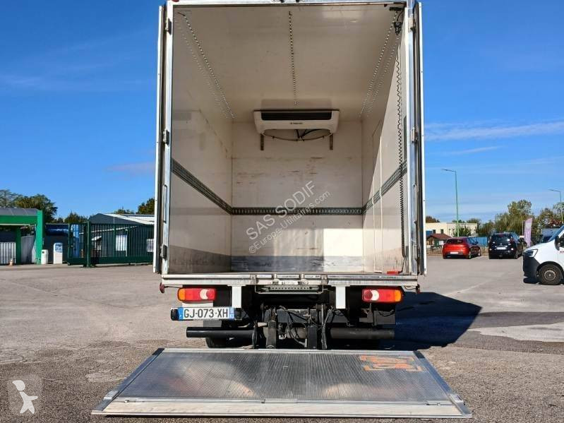 Véhicule utilitaire Renault  L3H1 2.3 DCI 145...