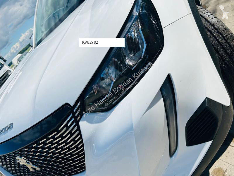 Véhicule utilitaire Peugeot