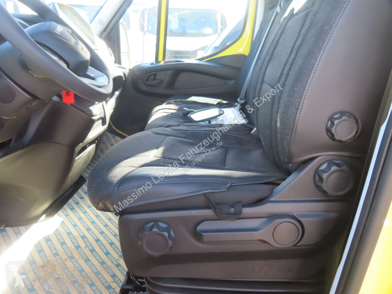 Véhicule utilitaire Iveco 70C18H/P Neufahrzeug...