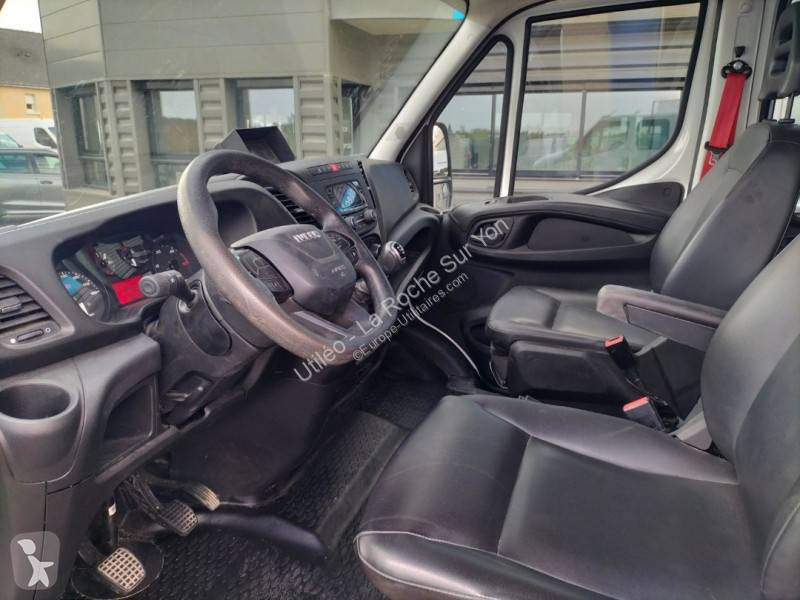 Véhicule utilitaire Iveco 35C16H EMP 4100