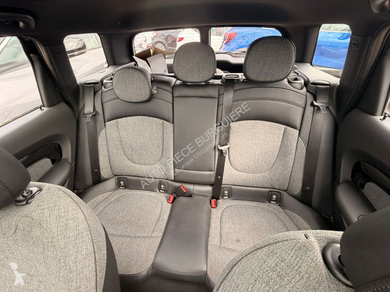 Véhicule utilitaire Mini 1.5i 136 / FA804