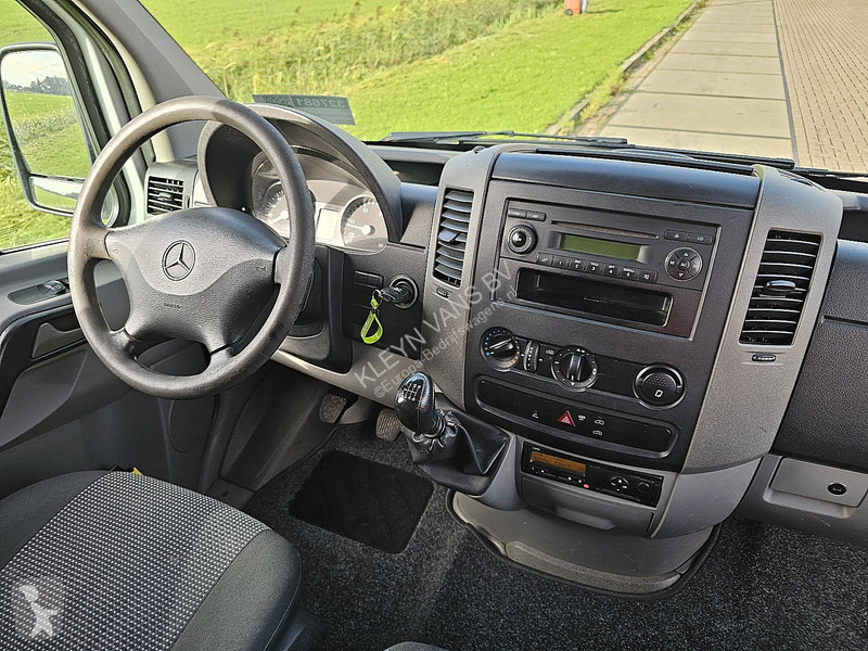 Véhicule utilitaire Mercedes 316 CDI L2H2...